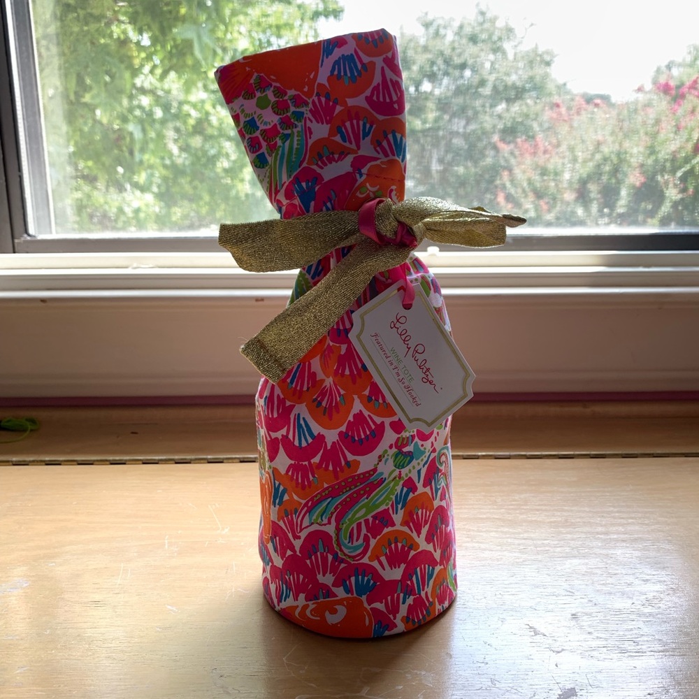Lilly Pulitzer wine tote